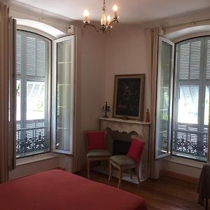 Chambre Lit Queen-Size
